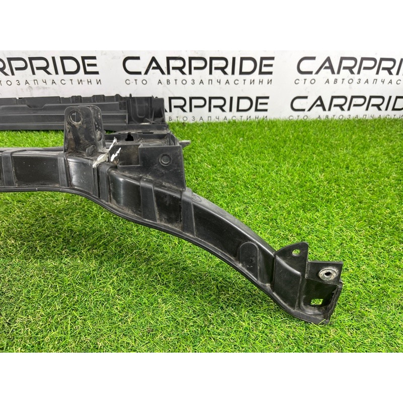 Телевизор (передняя часть кузова) (наружные элементы кузова) AUDI Q5 8R 2012 3.2 CALB 8R0805594B