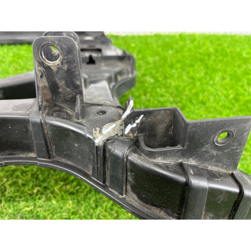 Телевизор (передняя часть кузова) (наружные элементы кузова) AUDI Q5 8R 2012 3.2 CALB 8R0805594B