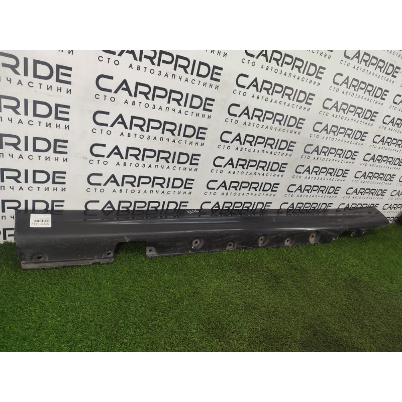 Накладка на порог (кузов и элементы) BMW 3-series E46 M43b18 51718209755