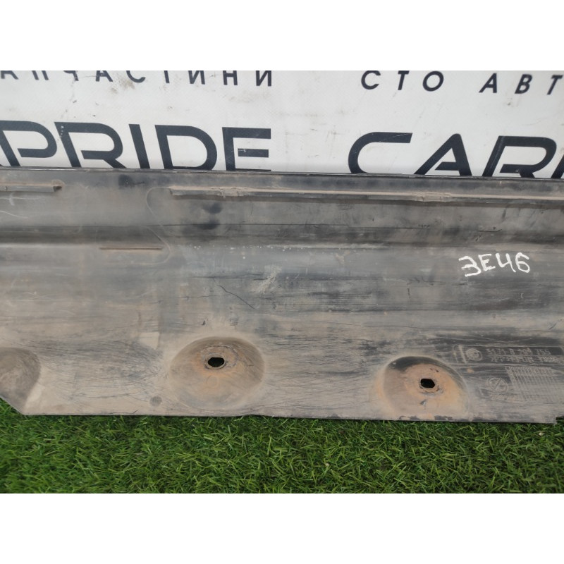 Накладка на порог (кузов и элементы) BMW 3-series E46 M43b18 51718209755