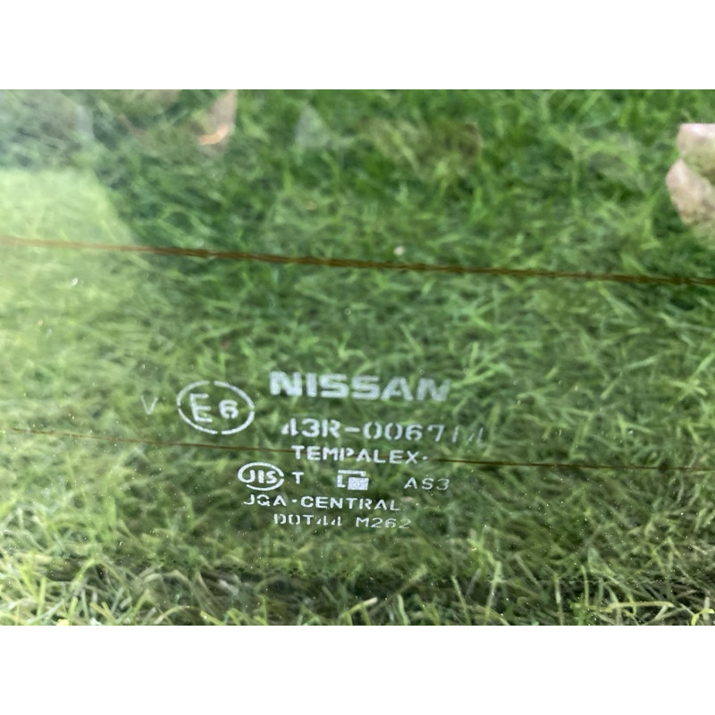 Скло кришки багажника (скло та дзеркала) Nissan Juke F15 2011 1.6 903001KL0B