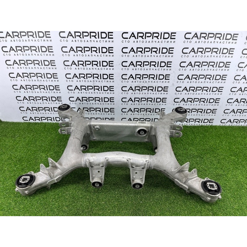 Подрамник (подвеска) BMW 5-series G30 2017 2.0 B46B20 33316861201