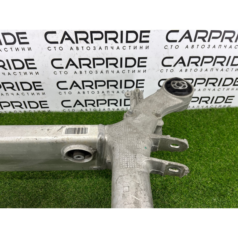 Подрамник (подвеска) BMW 5-series G30 2017 2.0 B46B20 33316861201