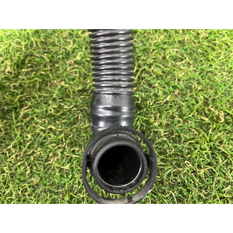 Трубка насоса вторичного воздуха (двигатель и элементы) AUDI Q5 8R 2012 3.2 CALB 8R0133817