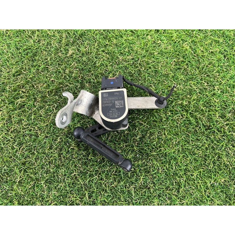 Датчик положення кузова (електрика / датчики) BMW 5-series G30 2017 2.0 B46B20 37146870000