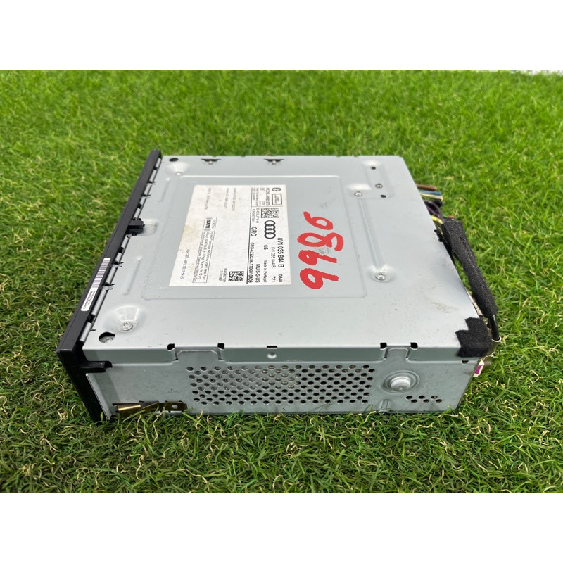 Блок управления мультимедиа (электрика / блок управления) AUDI A3 8V 2018 2.0 CZRA 8V1035878B