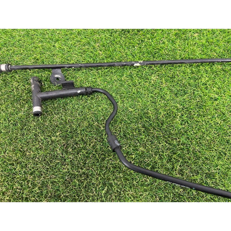 Трубка системы охлаждения (система охлаждения) Volkswagen Touareg FL 2015 3.6 7P6122447N