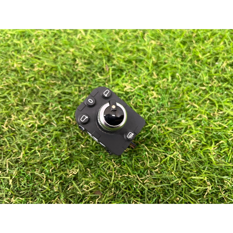 Кнопка регулировки зеркала (электрика / кнопки) AUDI A4 B9 2017 2.0 4M0959565P