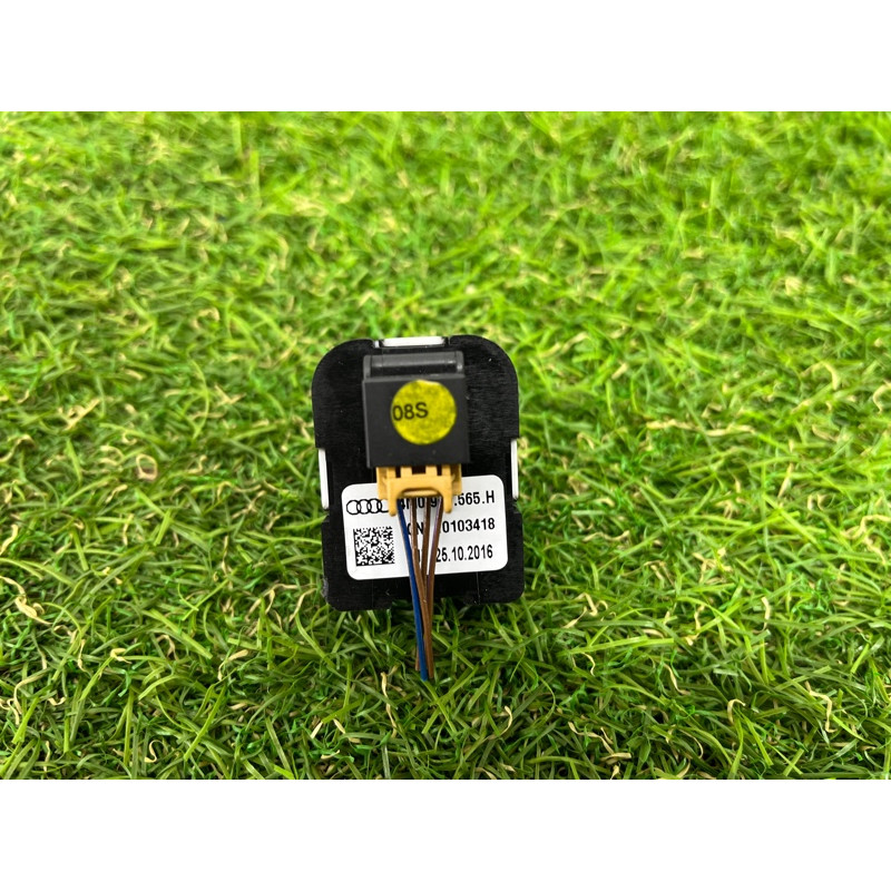 Кнопка регулировки зеркала (электрика / кнопки) AUDI A4 B9 2017 2.0 4M0959565P