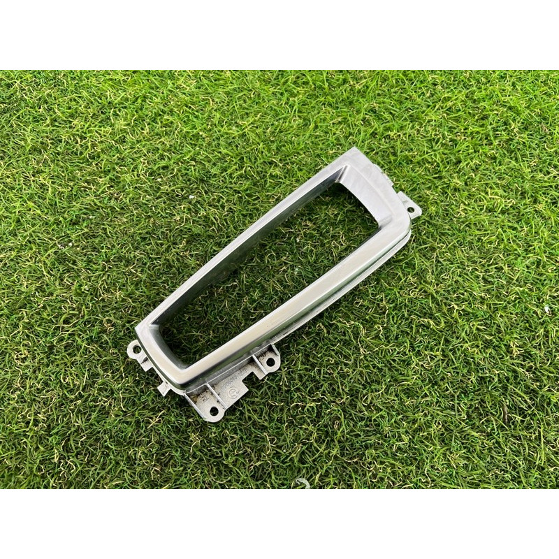 Декоративная накладка центральной консоли (салон) BMW X3 F25 2012 3.0 61319189064