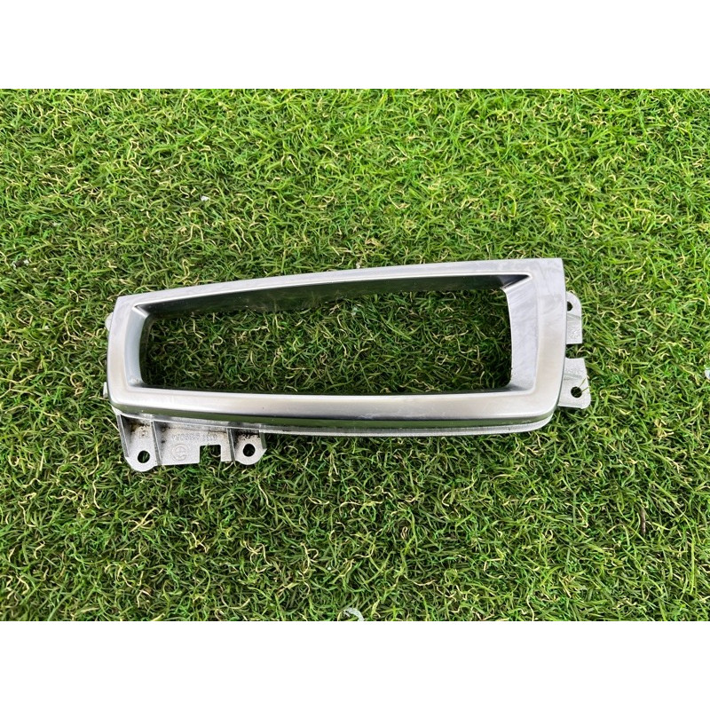 Декоративная накладка центральной консоли (салон) BMW X3 F25 2012 3.0 61319189064