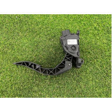 Педаль газа