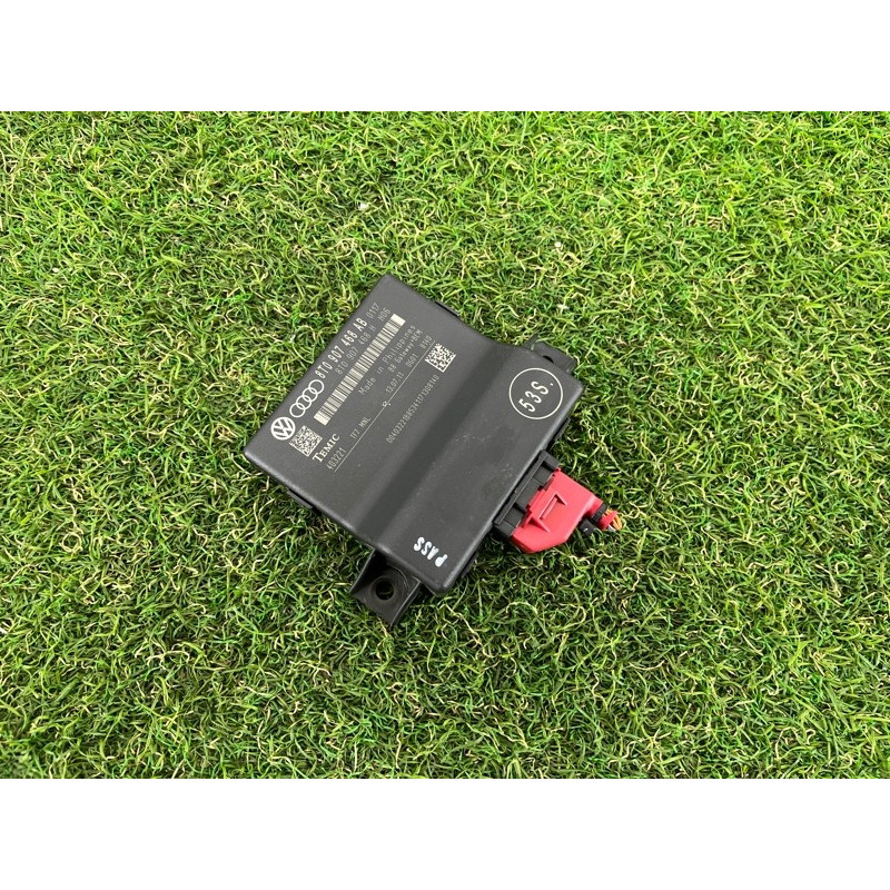 Блок Gateway (електрика / блоки управління) AUDI Q5 8R 2012 3.2 CALB 8T0907468AB
