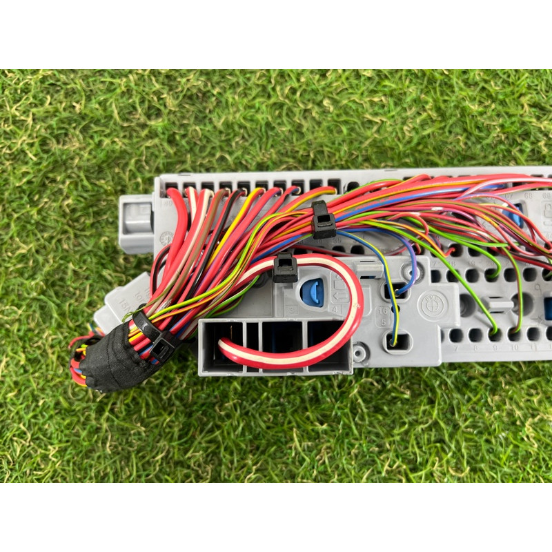 Блок предохранителей (электрика) BMW 5-series G30 2017 2.0 B46B20 61149350313