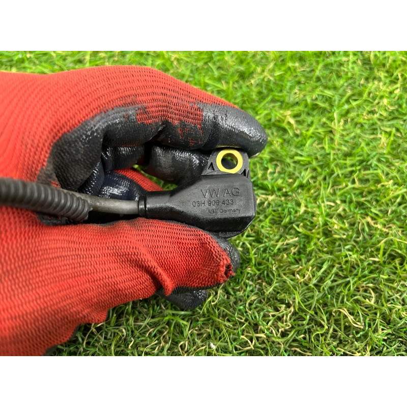 Датчик положения коленвала (электрика двигателя) PORSCHE CAYENNE 958 2013 3.6 95860643300