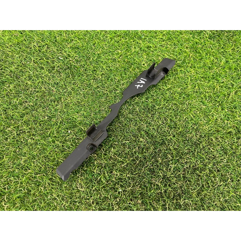 Декоративная крышка двигателя (двигатель и элементы) AUDI A7 4G 2013 3.0 CGXB 06E103935C