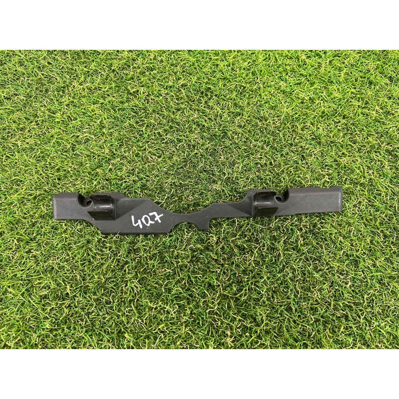 Декоративная крышка двигателя (двигатель и элементы) AUDI Q7 4L 2014 3.0 TFSi CTWB 06E103935E