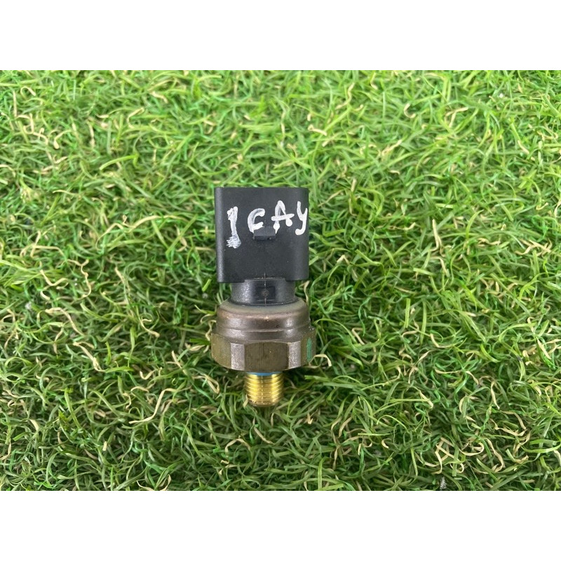 Датчик давления топлива (электрика / датчики) PORSCHE CAYENNE 958 2013 3.6 95860622100