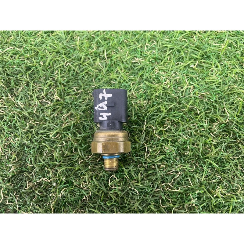 Датчик давления топлива (электрика / датчики) AUDI Q7 4L 2014 3.0 TFSi CTWB 06E906051K