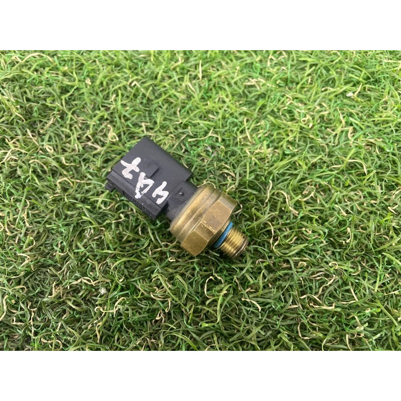 Датчик давления топлива (электрика / датчики) AUDI Q7 4L 2014 3.0 TFSi CTWB 06E906051K