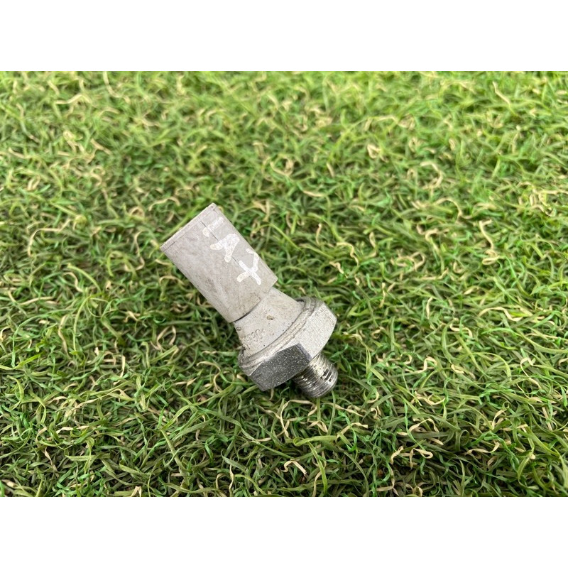 Датчик давления масла (электрика двигателя) AUDI A7 4G 2013 3.0 CGXB 038919081P