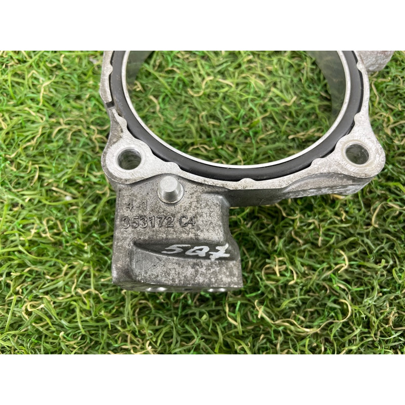 Адаптер дроссельной заслонки (кронштейны двигателя) AUDI Q7 4M 2017 3.0 TFSi CREC 06E145175J