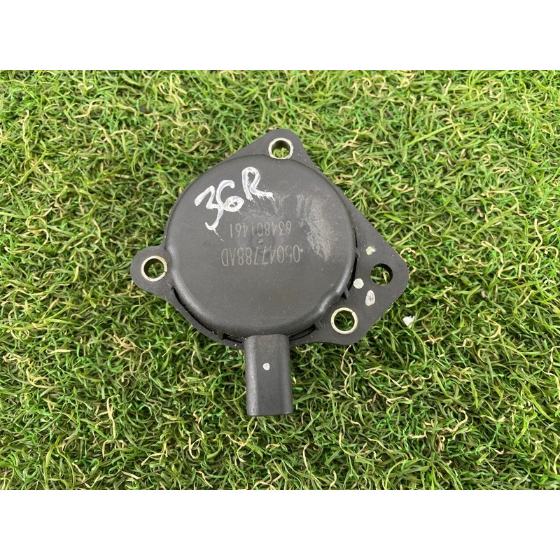 Клапан фазорегулятора (электрика двигателя) Jeep Grand Cherokee WK2 2017 3.6 5047788AD