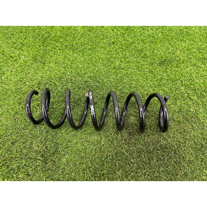 Пружина підвіски (підвіска) BMW 5-series G30 2017 2.0 B46B20 33536879959