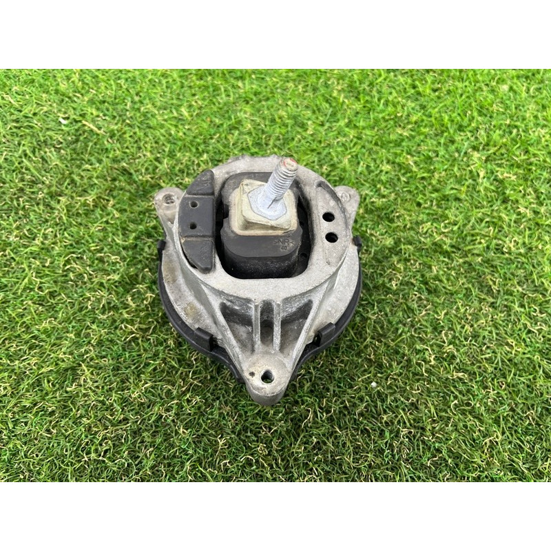 Подушка двигателя (двигатель и элементы) BMW 2-series F22 2015 2.0 22116855456