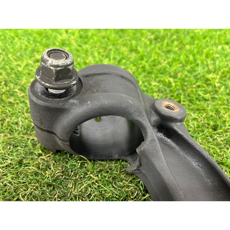 Вилка амортизатора (подвеска) AUDI Q5 8R 2012 3.2 CALB 8K0413037L