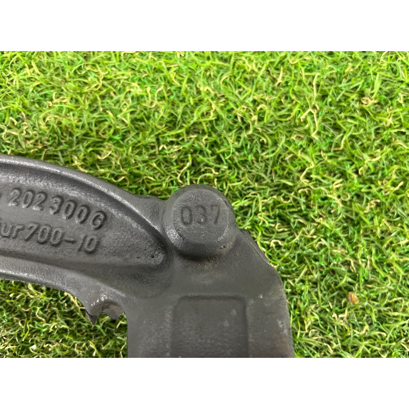 Вилка амортизатора (подвеска) AUDI Q5 8R 2012 3.2 CALB 8K0413037L