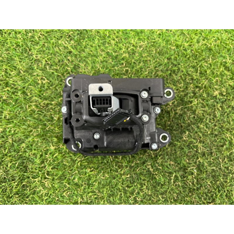 Селектор АКПП (трансмиссия) AUDI A4 B9 2017 2.0 8W1713041J