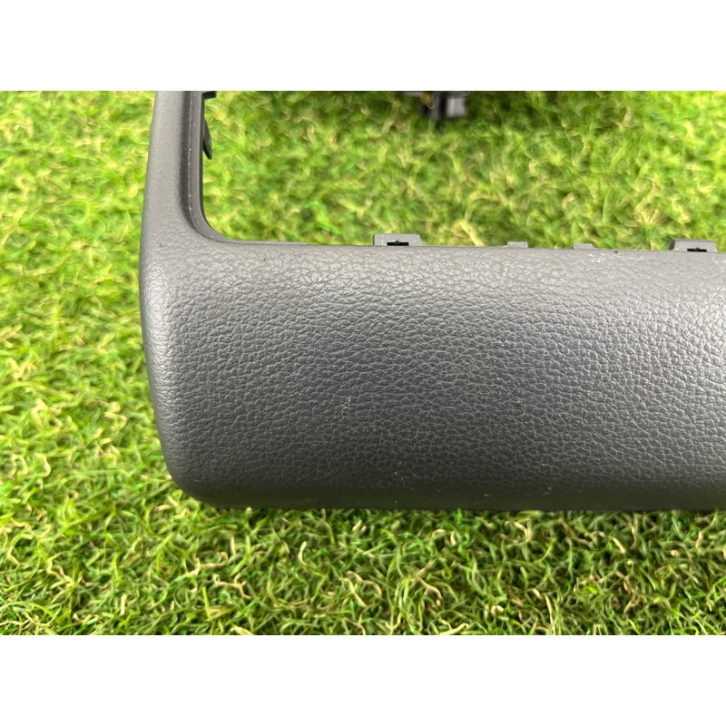 Накладка центральной консоли (салон) AUDI A4 B9 2017 2.0 8W08643766PS