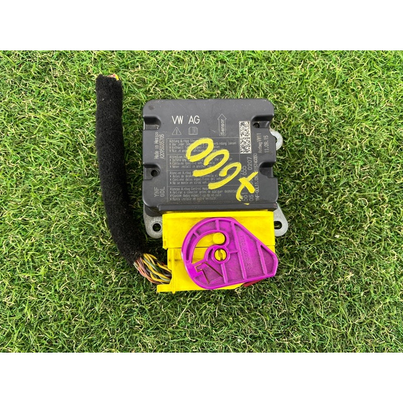 Блок управления airbag (airbag/безопасность) Volkswagen Passat B7 2016 1.8 561959655