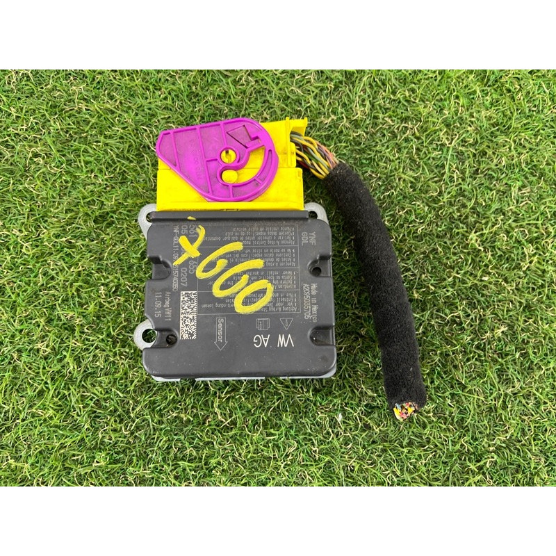 Блок управления airbag (airbag/безопасность) Volkswagen Passat B7 2016 1.8 561959655