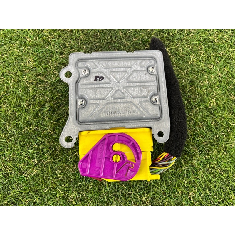 Блок управления airbag (airbag/безопасность) Volkswagen Passat B7 2016 1.8 561959655