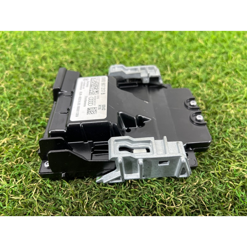 Камера вспомогательных систем водителя (электрика) AUDI A4 B9 2017 2.0 8W0907217B