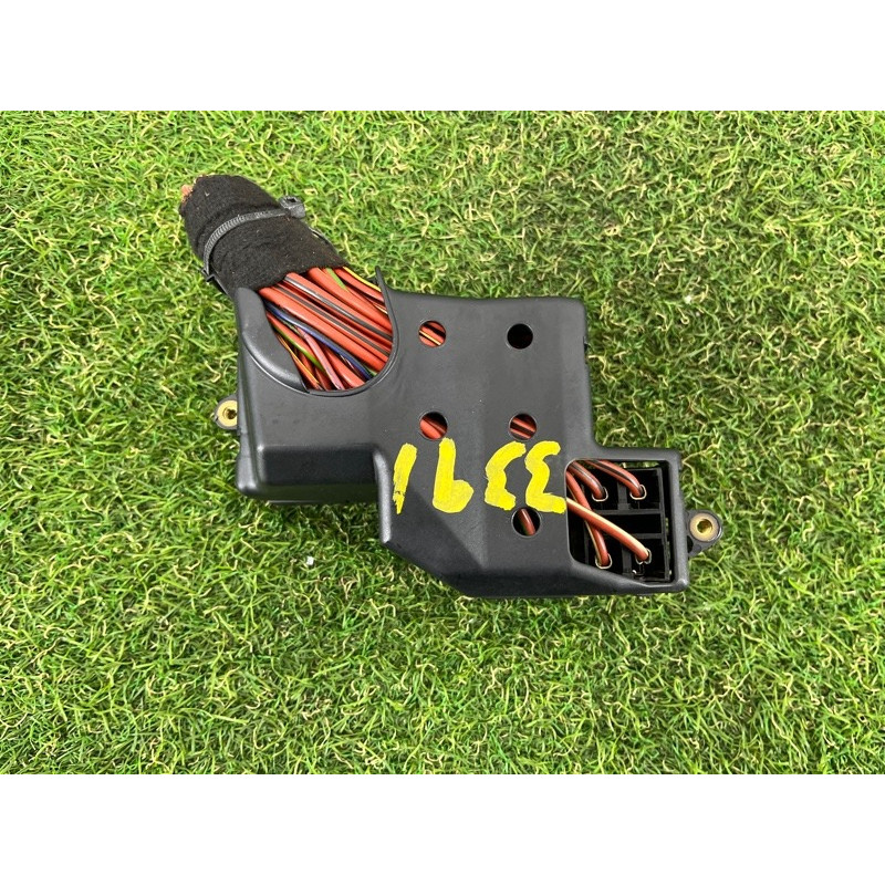 Блок предохранителей (электрика) Volkswagen Touareg FL 2015 3.6 7P0941824A