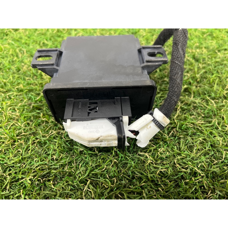 Блок управления светом (электрика / блок управления) Volkswagen Touareg FL 2015 3.6 7P6907357Z03