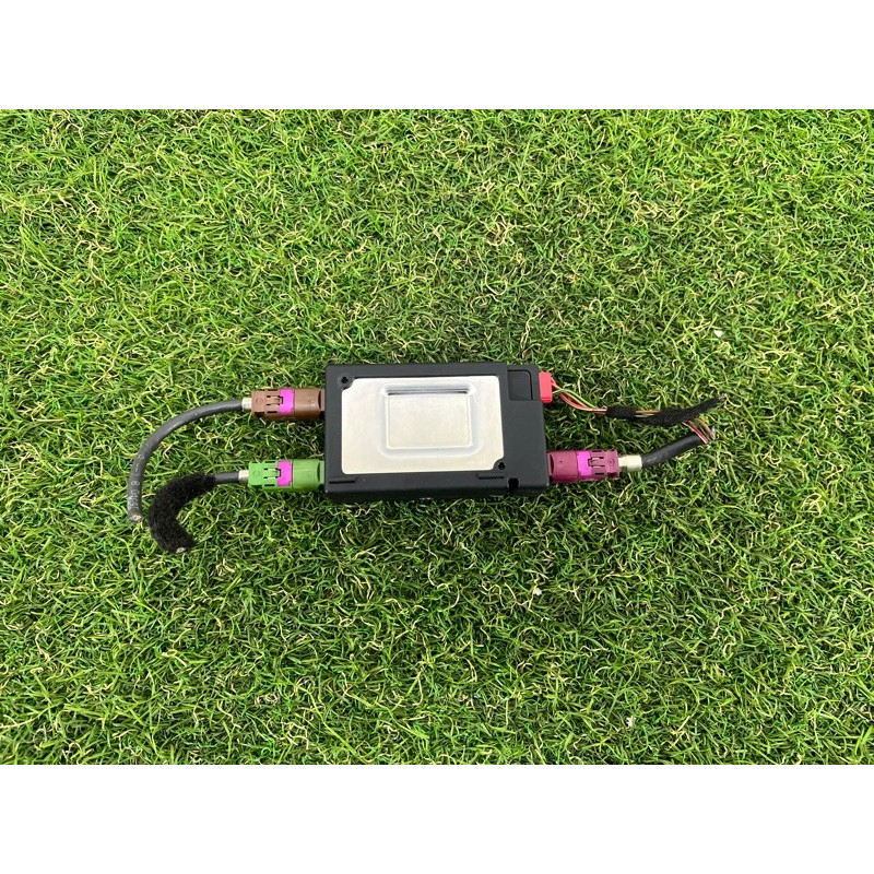 Блок управления usb интерфейсом (электрика / блок управления) Volkswagen Passat B7 2016 1.8 5G0035953C