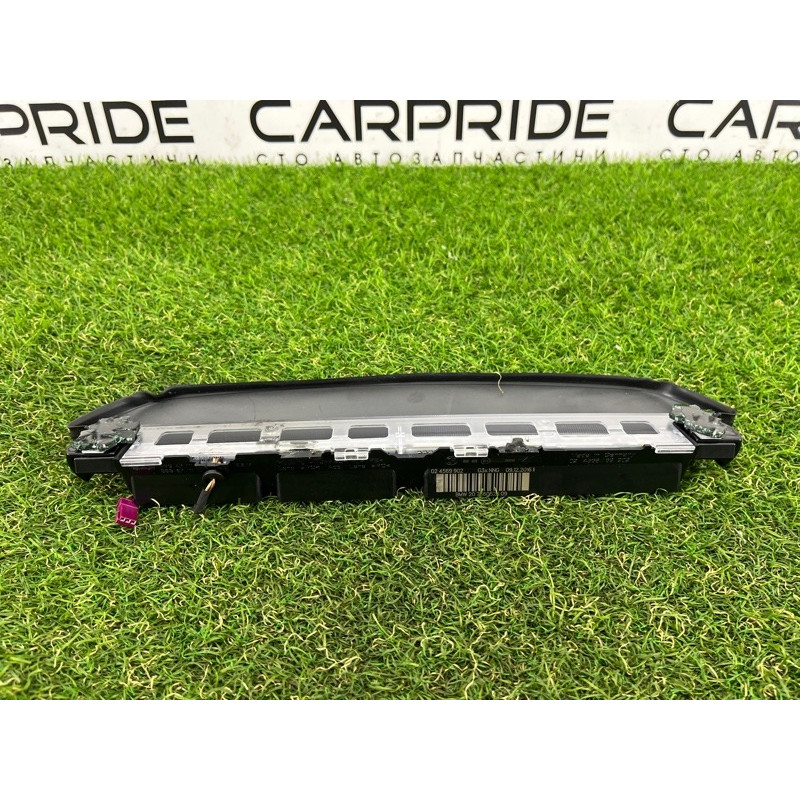 Повторювач стоп-сигналу (оптика - оптика) BMW 5-series G30 2017 2.0 B46B20 63257360526