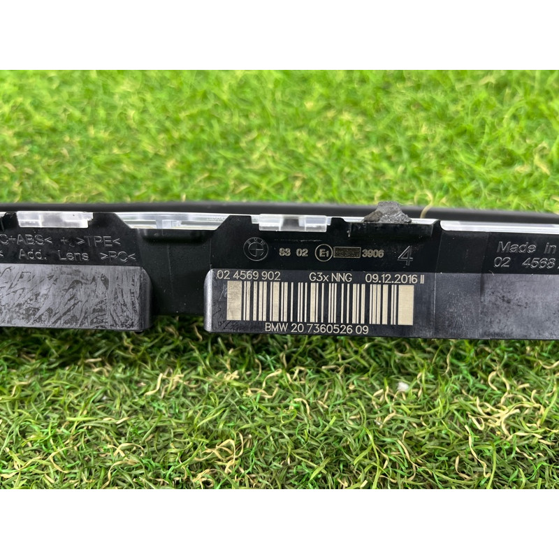 Повторювач стоп-сигналу (оптика - оптика) BMW 5-series G30 2017 2.0 B46B20 63257360526