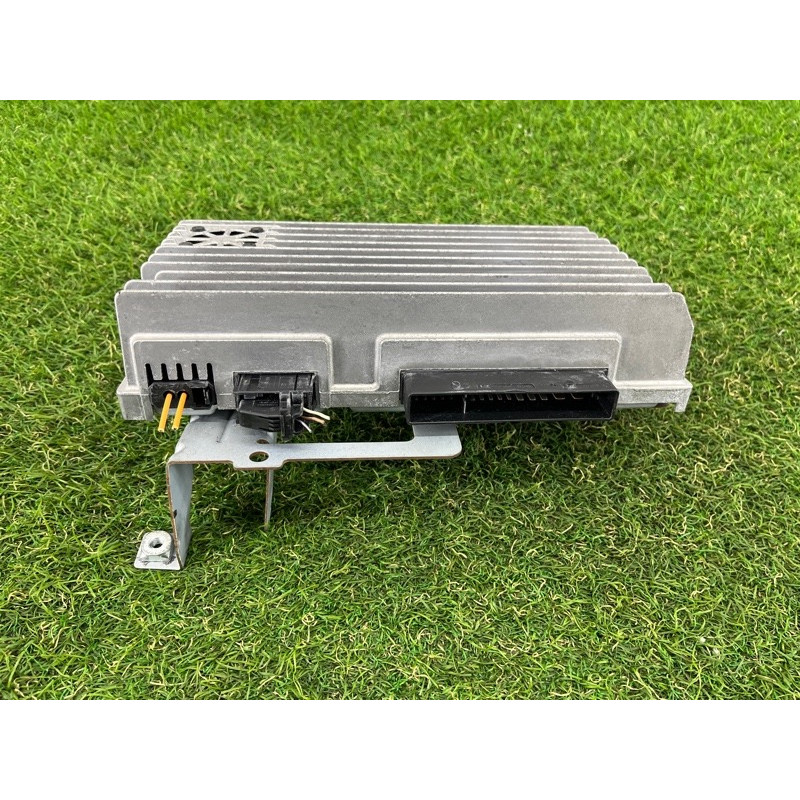 Усилитель звука (электрика) Volkswagen Touareg FL 2015 3.6 7P6035466