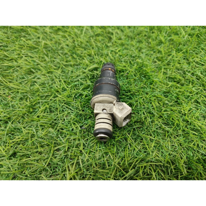 Форсунка топливная (топливная система) BMW 5-series E34 13641730059