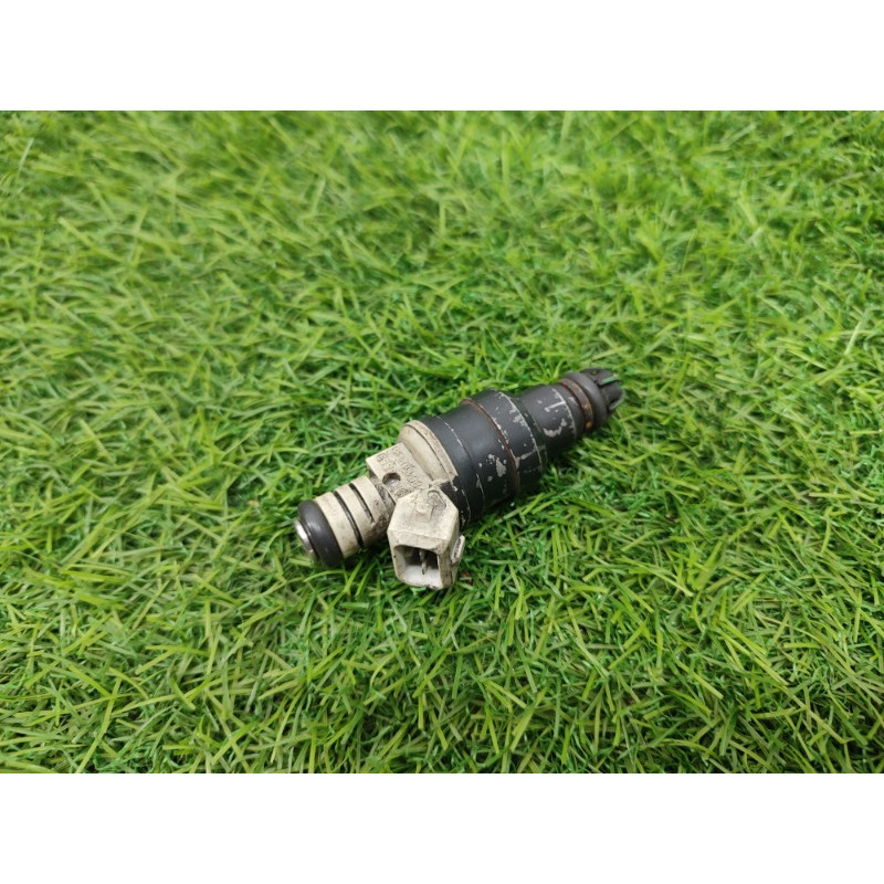 Форсунка топливная (топливная система) BMW 5-series E34 13641730059