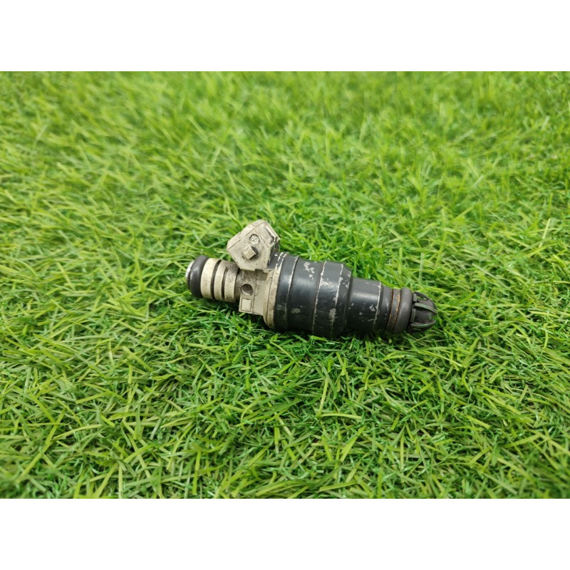 Форсунка топливная (топливная система) BMW 5-series E34 13641730059