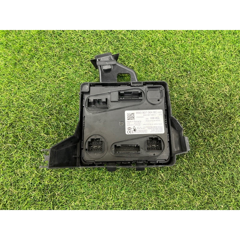 Модуль BCM (электрика / блок управления) AUDI A4 B9 2017 2.0 8W0907064BC