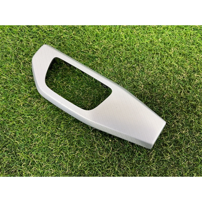 Декоративная накладка торпедо (салон) AUDI A4 B9 2017 2.0 8W1853189ABUR3