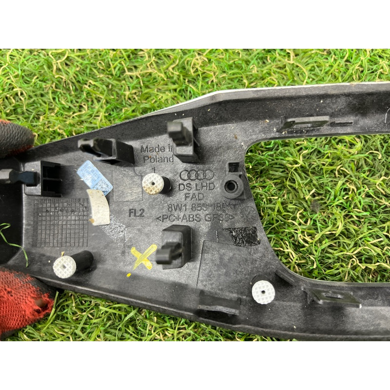 Декоративная накладка торпедо (салон) AUDI A4 B9 2017 2.0 8W1853189ABUR3