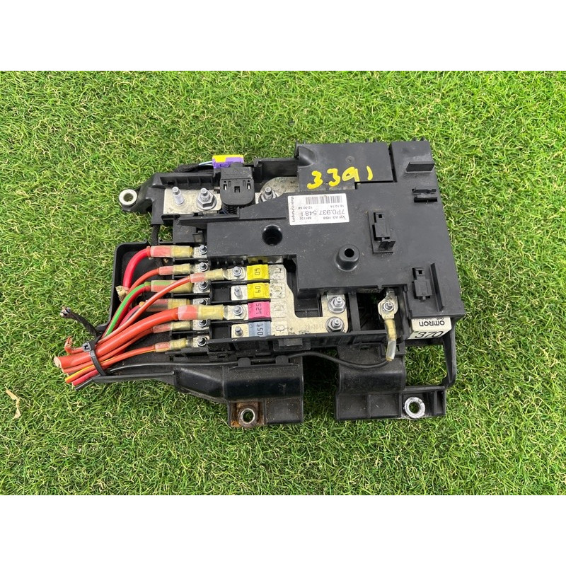 Блок предохранителей (электрика) Volkswagen Touareg FL 2015 3.6 7P0937548F